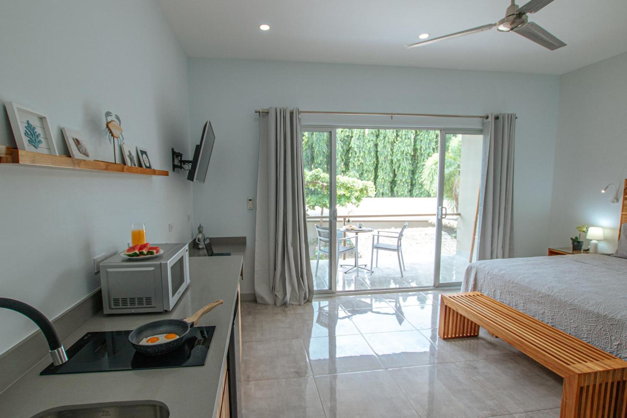 Tamarindo Bay Suites - Self Check In, Adults Only エクステリア 写真