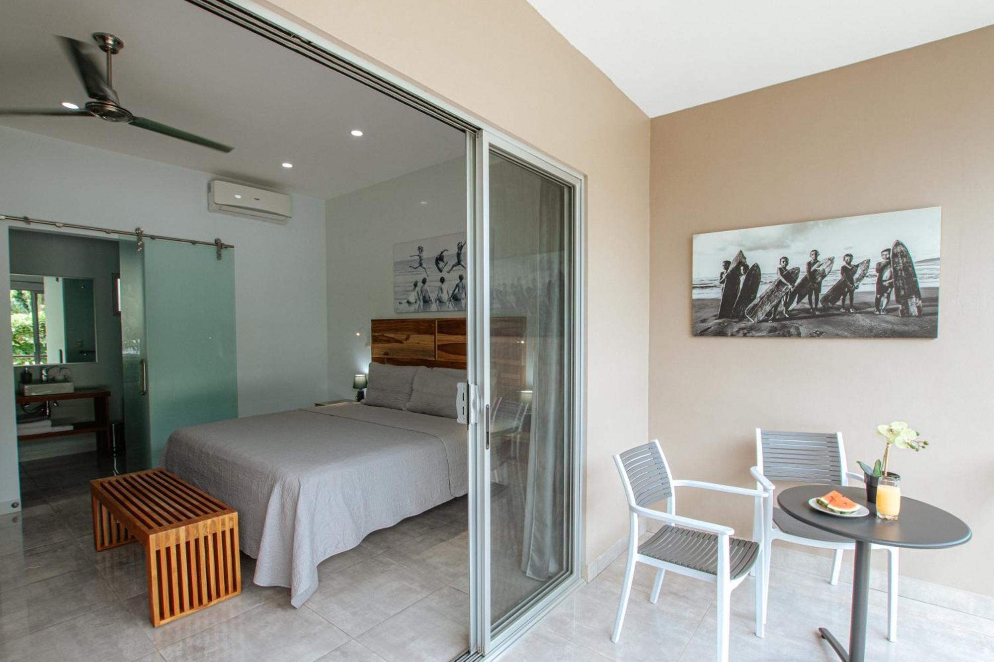 Tamarindo Bay Suites - Self Check In, Adults Only エクステリア 写真