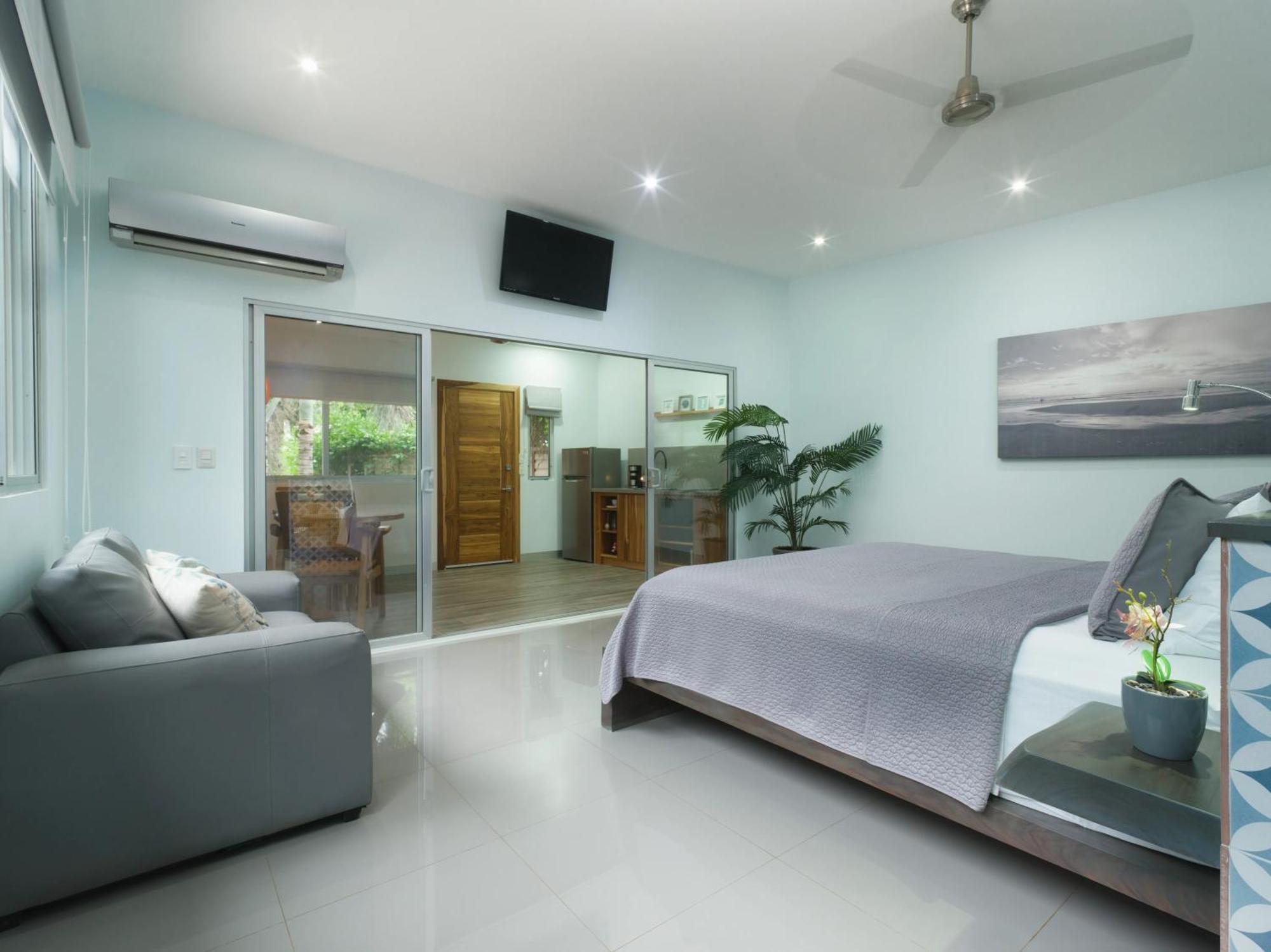 Tamarindo Bay Suites - Self Check In, Adults Only エクステリア 写真